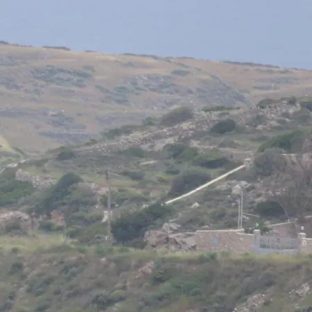 συροσ κυκλαδεσ χρουσσα πολυτελησ οικια με βεραντα αυλη κηπο Holiday home Chrousa