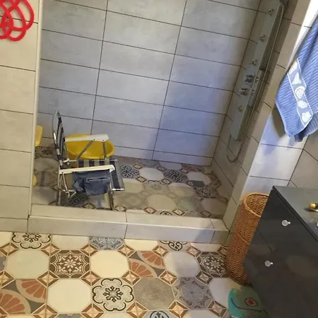 συροσ κυκλαδεσ χρουσσα πολυτελησ οικια με βεραντα αυλη κηπο Holiday home