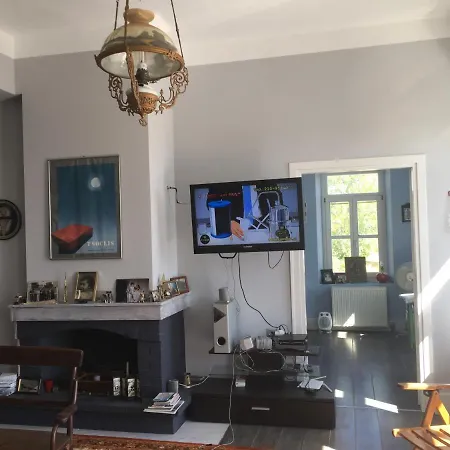 συροσ κυκλαδεσ χρουσσα πολυτελησ οικια με βεραντα αυλη κηπο Holiday home